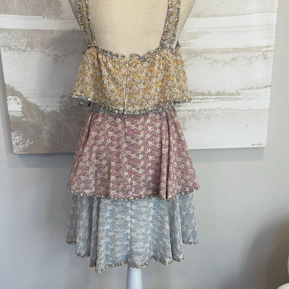 Storia Layered Ruffle Floral Dress - Picture 6 of 8